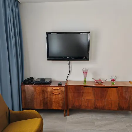 Kluge Apartment